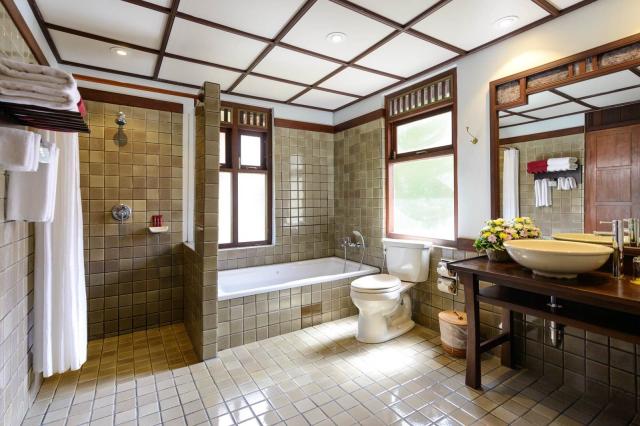 Hotel Khaolak Bhandari Resort & Spa