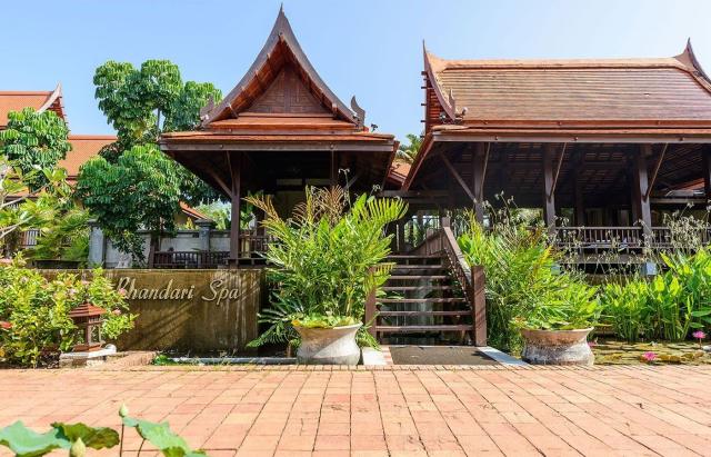 Hotel Khaolak Bhandari Resort & Spa