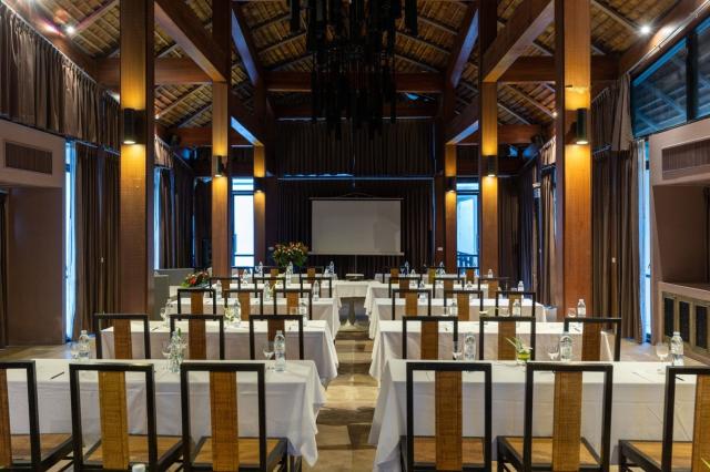 Hotel Twin Lotus Resort and SPA