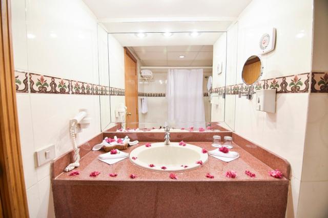 Hotel Alexander the Great Resort