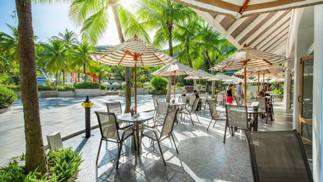 Hotel Chada Thai Village Resort