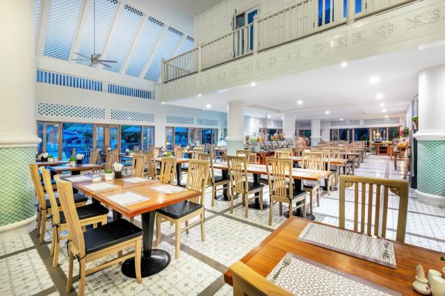 Hotel Chada Thai Village Resort