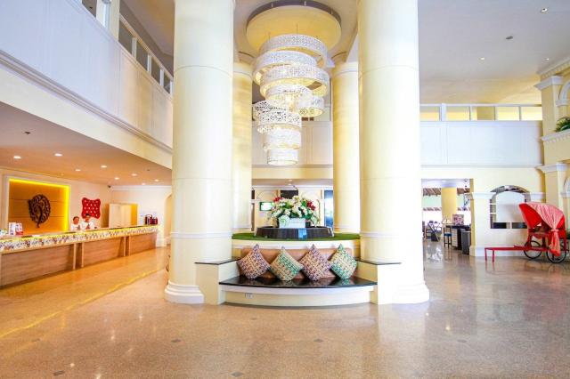 Hotel Andaman Embrace Patong