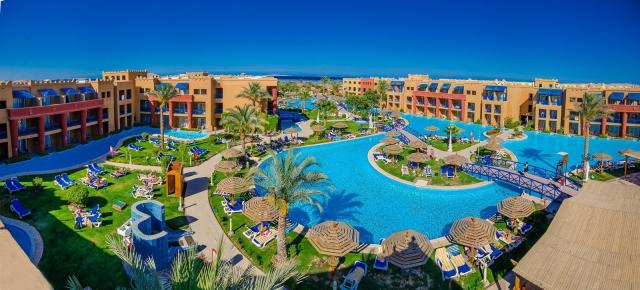 Malý okruh Egyptem / Privátní auto s průvodcem & Hotel Titanic Palace