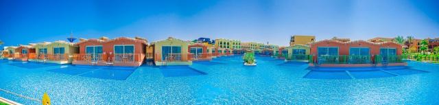 Malý okruh Egyptem / Privátní auto s průvodcem & Hotel Titanic Palace