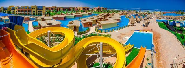 Malý okruh Egyptem / Privátní auto s průvodcem & Hotel Titanic Palace