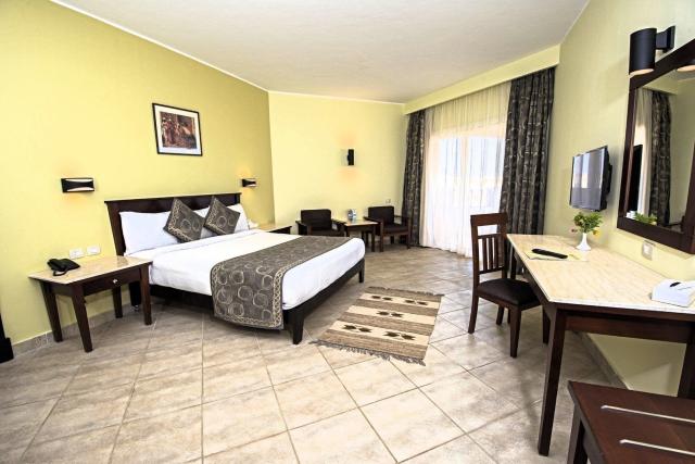 Hotel Casa Mare Resort (ex. Royal Tulip Beach Resort)