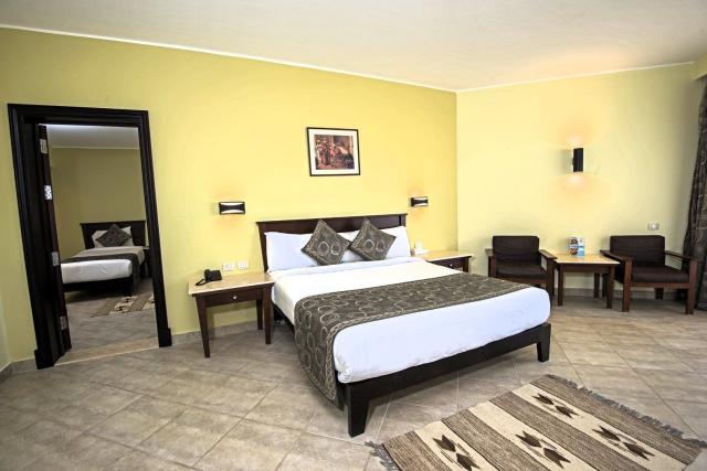 Hotel Casa Mare Resort (ex. Royal Tulip Beach Resort)