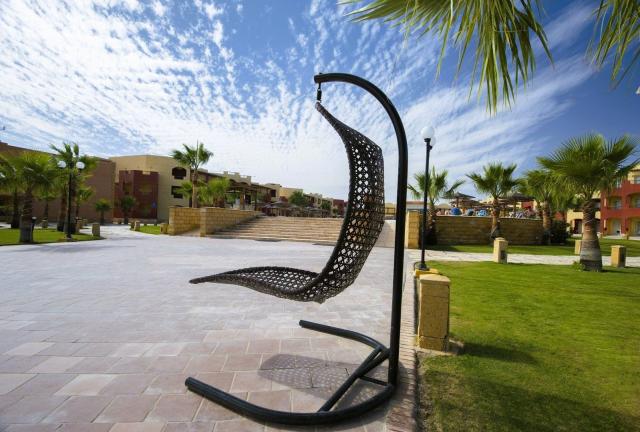 Hotel Casa Mare Resort (ex. Royal Tulip Beach Resort)