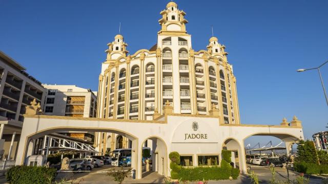 Hotel Jadore Deluxe
