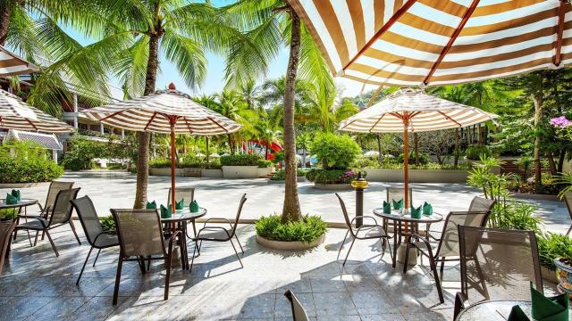 Hotel Chada Thai Village Resort