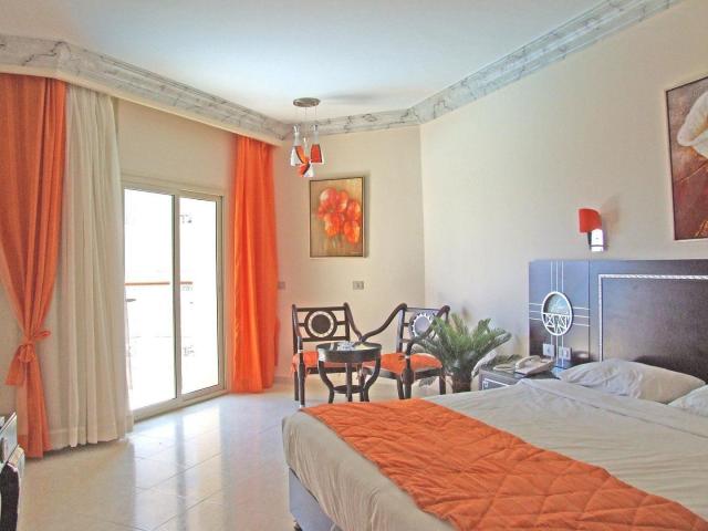 Hotel Sphinx Aqua Park Beach Resort