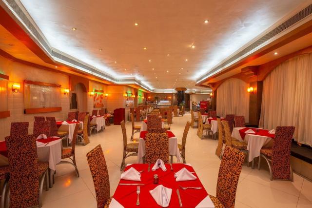 Hotel Sphinx Aqua Park Beach Resort