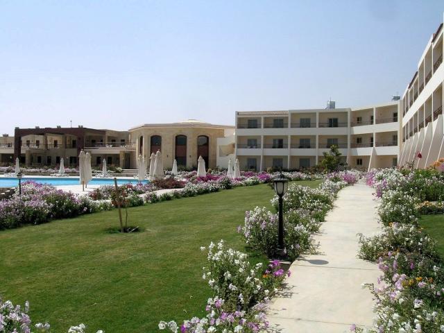Hotel Royal Brayka Beach Resort