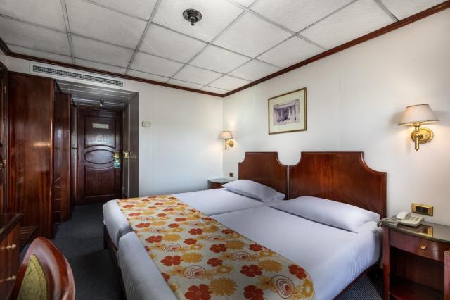 Hotel Royal Brayka Beach Resort