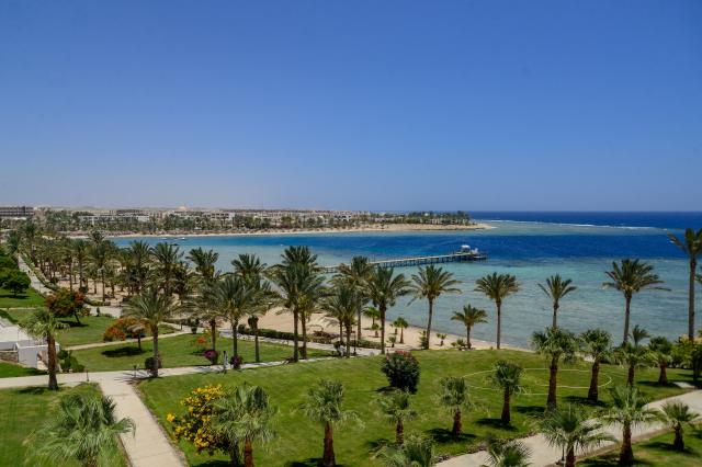 Hotel Royal Brayka Beach Resort