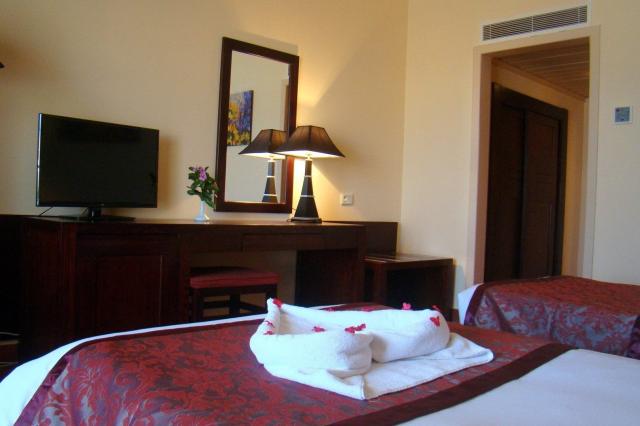 Hotel Royal Brayka Beach Resort