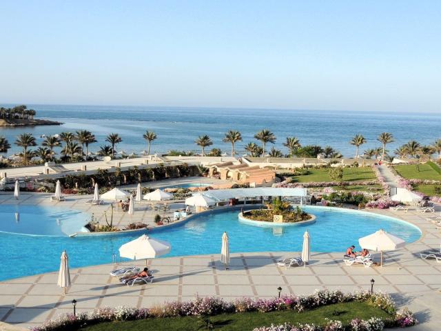 Hotel Royal Brayka Beach Resort