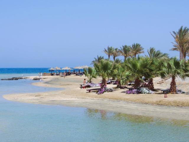 Hotel Royal Brayka Beach Resort