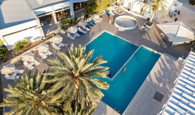 Hotel Pefkos Breeze Family Resort