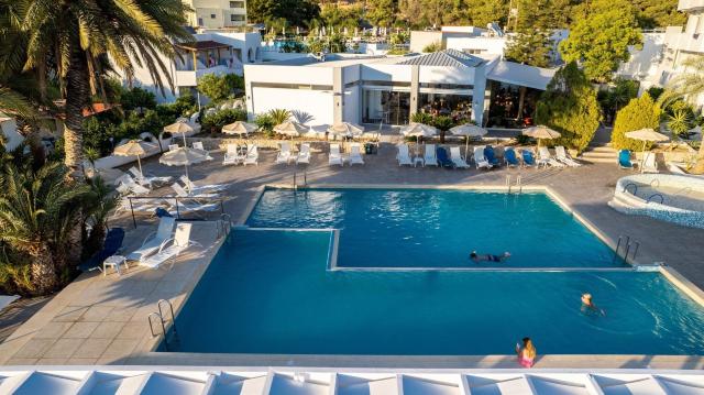 Hotel Pefkos Breeze Family Resort