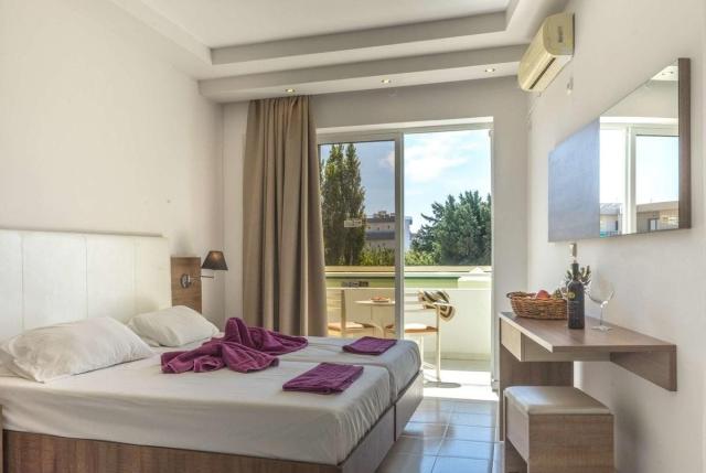 Hotel Stamos