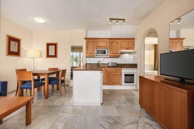 Ramada Hotel Suites Costa del Sol