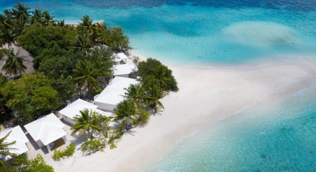 Sandies Bathala Island Resort