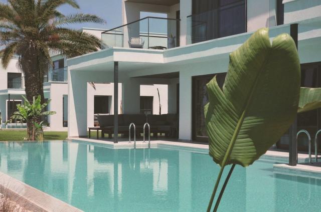 Hotel Paloma Finesse Side