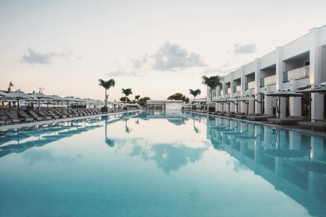 Hotel Paloma Finesse Side