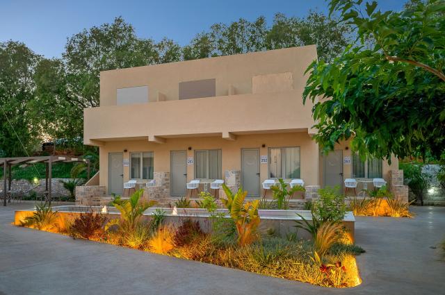Hotel Fragiskos Beach