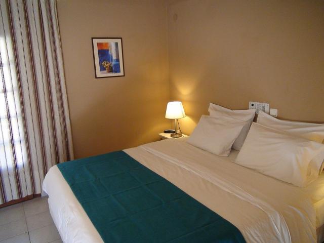 Hotel Valley Village