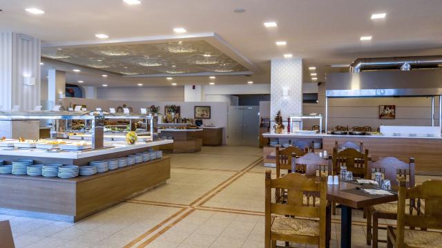 Hotel Themis Beach