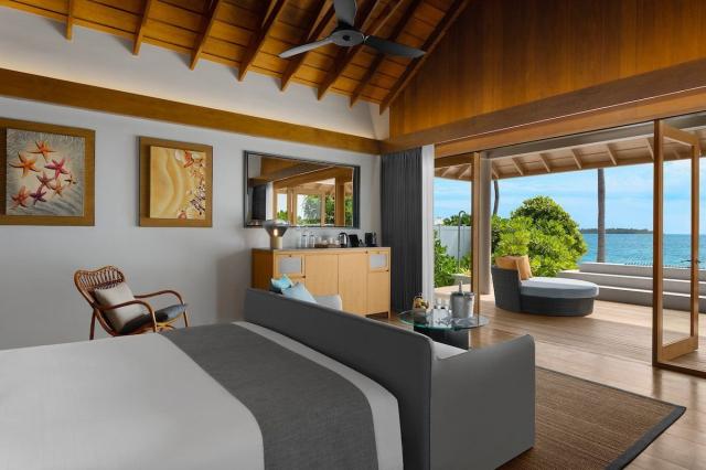 Emerald Faarufushi Resort and Spa