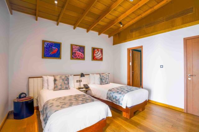 Emerald Faarufushi Resort and Spa