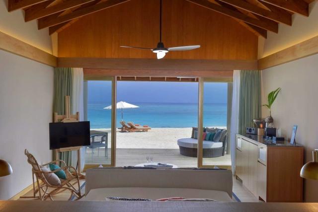 Emerald Faarufushi Resort and Spa