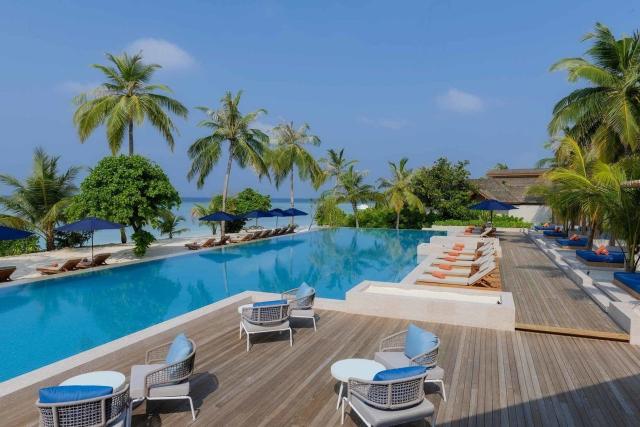 Emerald Faarufushi Resort and Spa