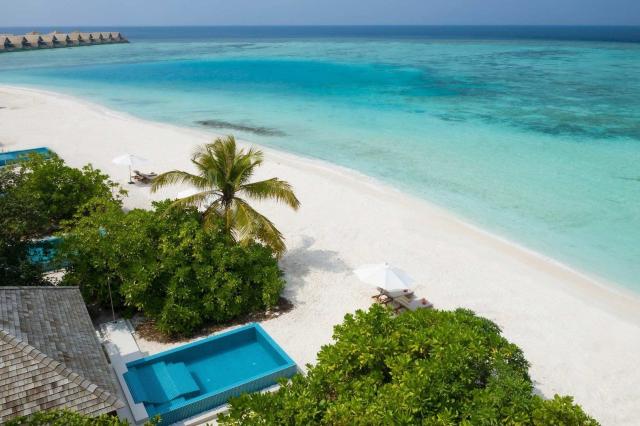 Emerald Faarufushi Resort and Spa