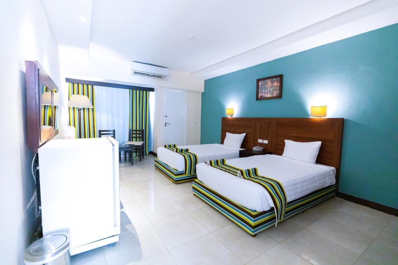Hotel Empire Beach Aqua Park