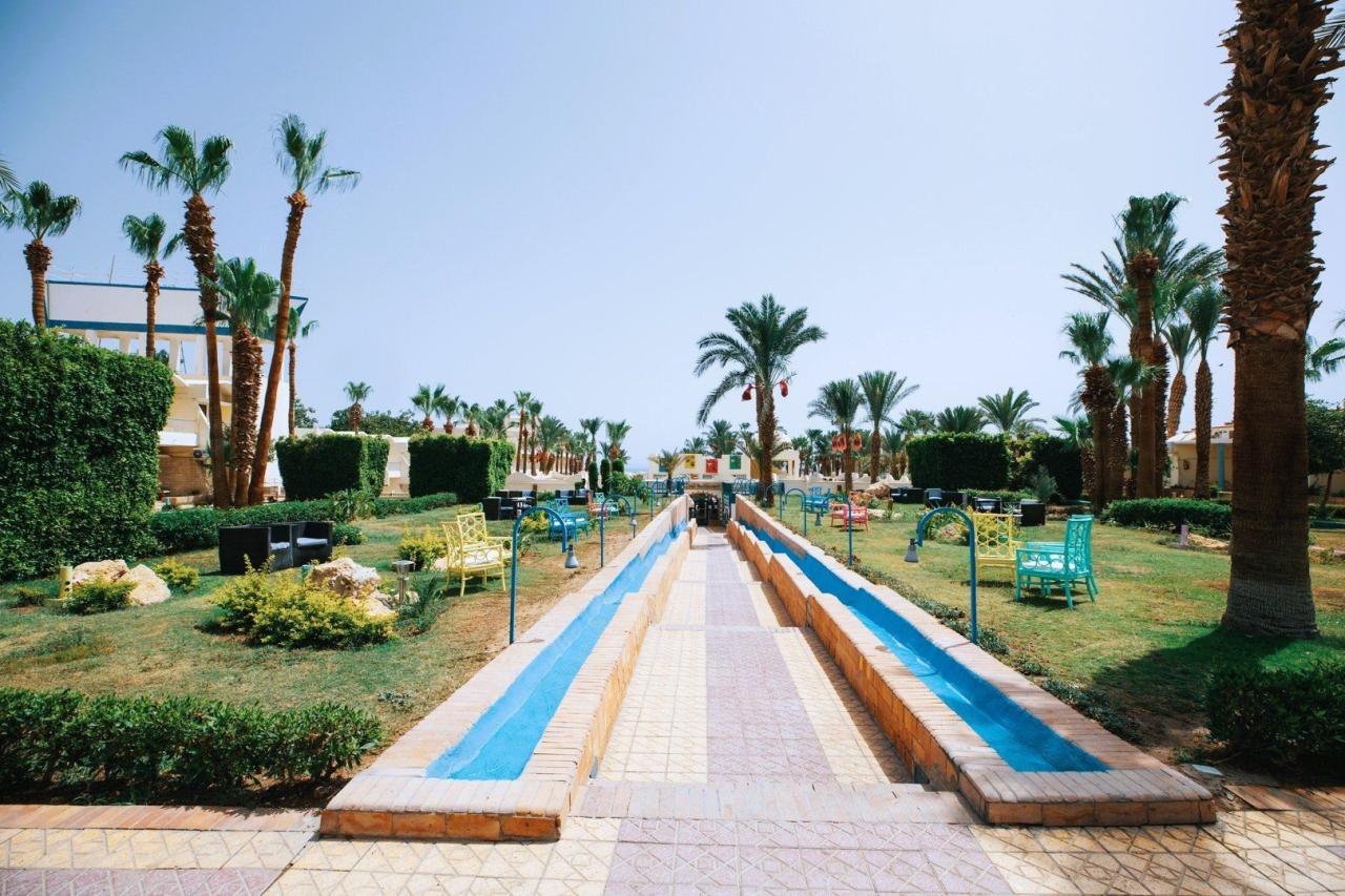 Hotel Empire Beach Aqua Park