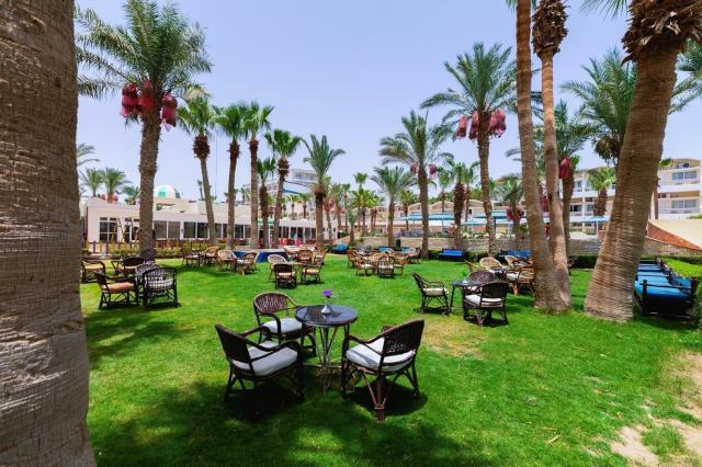 Hotel Empire Beach Aqua Park
