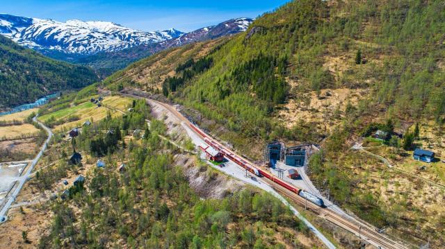 Vlakem krajinou fjordů z Osla do Bergenu