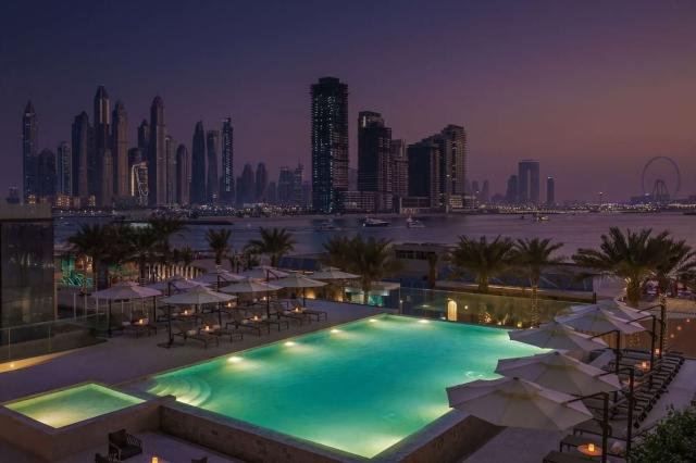 Radisson Beach Resort Palm Jumeirah