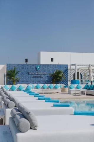 Radisson Beach Resort Palm Jumeirah