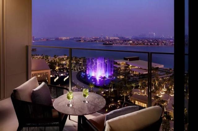 Hotel Atlantis The Royal