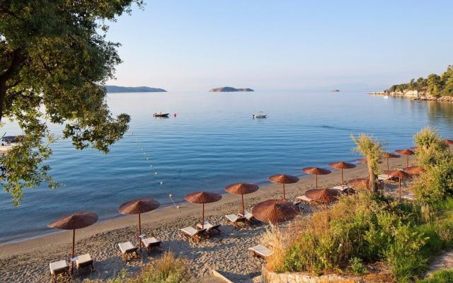 Vassilias Beach Hotel