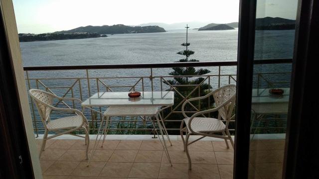 Vassilias Beach Hotel