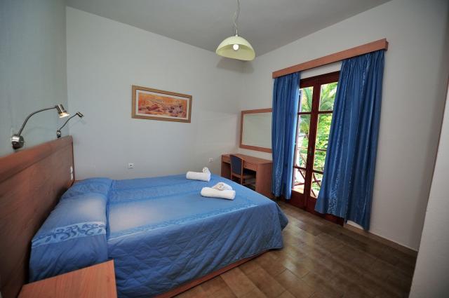 Vassilias Beach Hotel