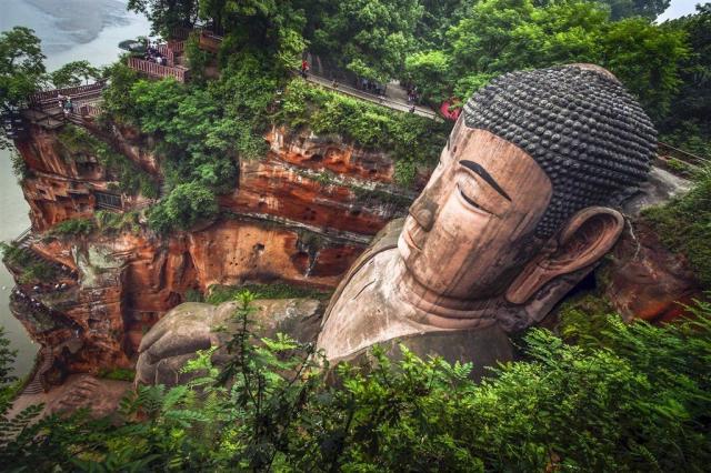 Leshan - Velký Buddha