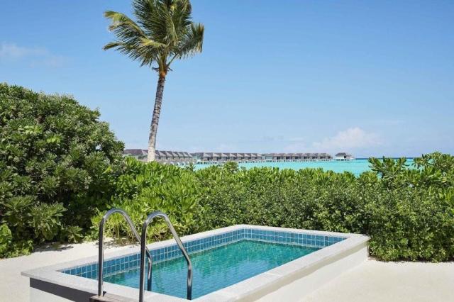 Le Meridien Maldives Resort & Spa